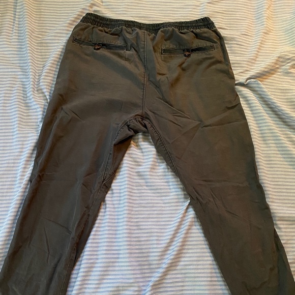 Abercrombie and Fitch joggers - Picture 4 of 5